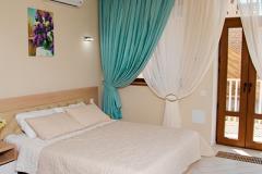 02-Luxe-room-1